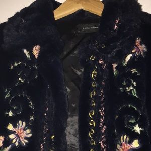 SOFT Zara Woman navy blue embroidered jacket